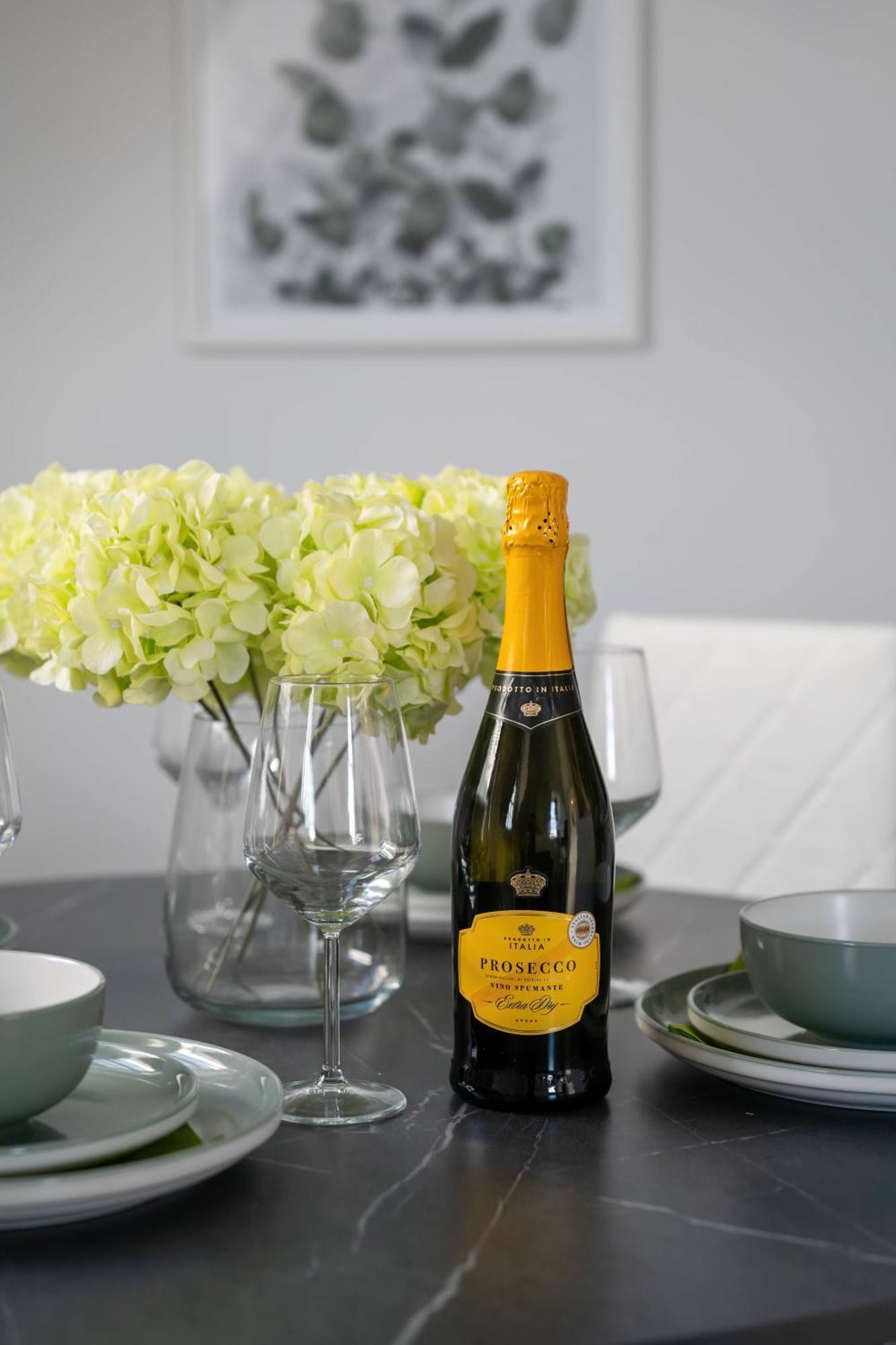 Modern & Stylish Apartments Didcot With Free Wifi エクステリア 写真